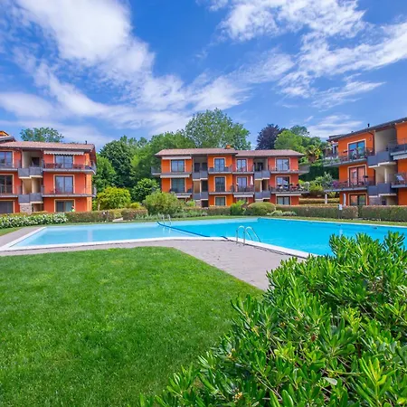 Lenni Apart. Swimming Pool And Lake + Wifi - Happy Rentals * Leggiuno
