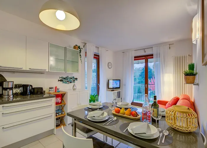 Apartament Lenni Swimming Pool And - Happy *