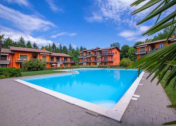 Apartament Lenni Swimming Pool And - Happy Leggiuno